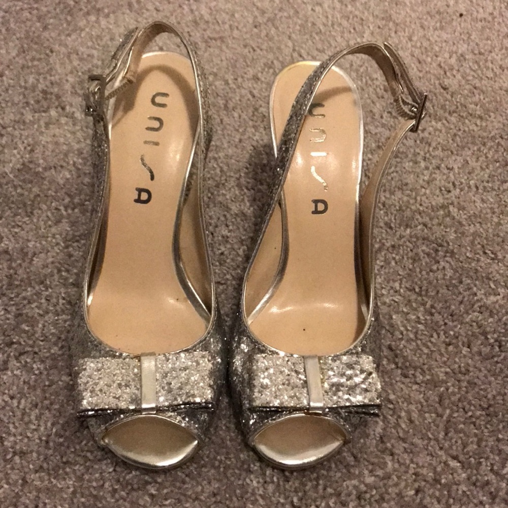 Silver sparkle sling-backs